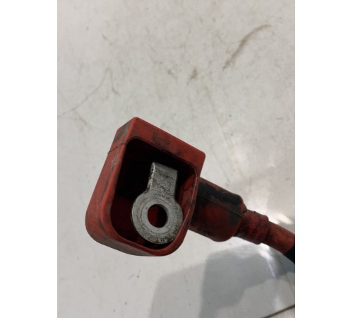 Клемма (плюс)