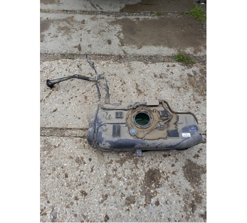 Бак топливный