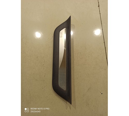 Накладка порога (задняя левая)