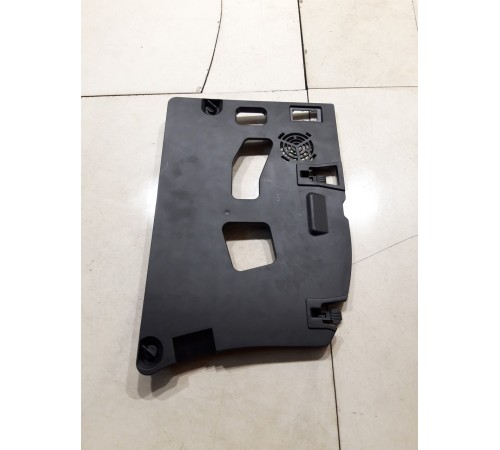 Накладка торпедо левая нижняя