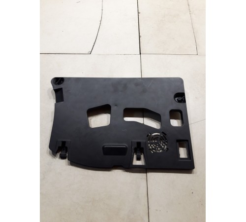 Накладка торпедо левая нижняя