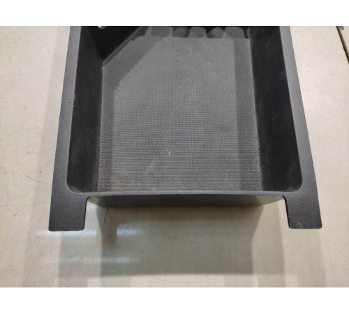 Бардачок(вещевой ящик)