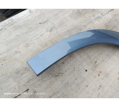 Накладка крыла передняя левая