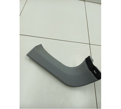 Обшивка двери крышки багажника левая