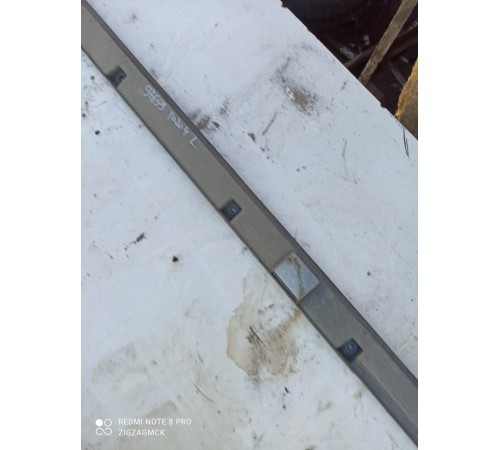 Накладка порога левая