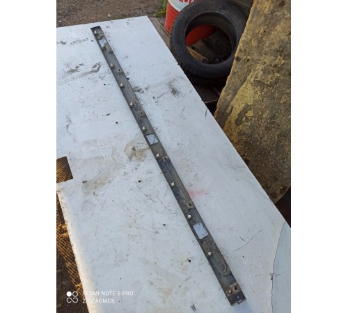 Накладка порога левая