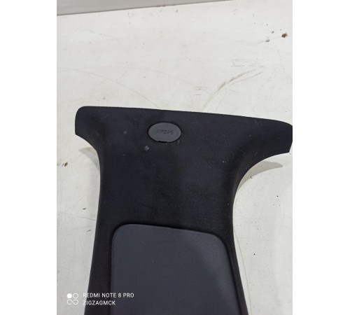 Обшивка центральной стойки(левая верхняя)