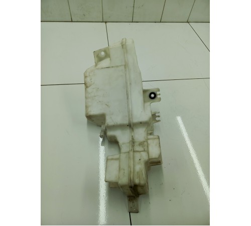 Бачок омывателя лобового стекла