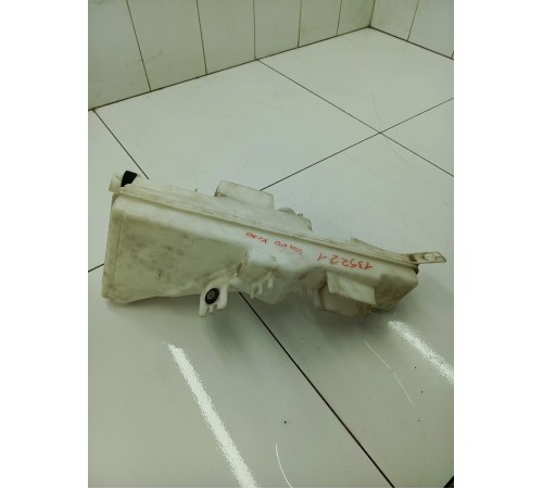 Бачок омывателя лобового стекла