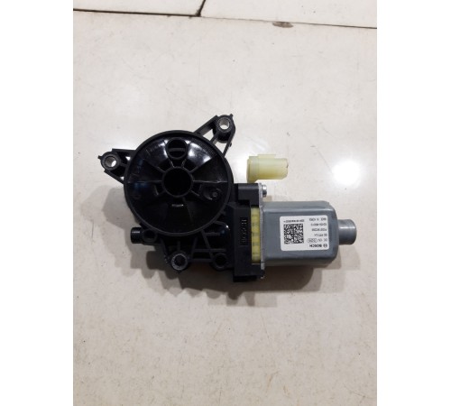 Моторчик стеклоподъемника (передний левый)