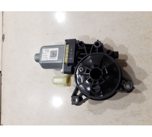 Моторчик стеклоподъемника (передний левый)