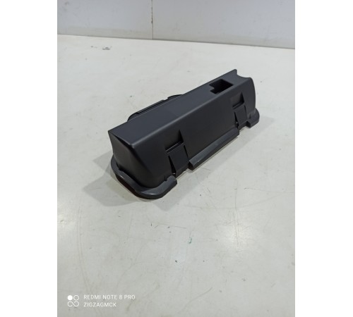 Заглушка крышки багажника внутренняя