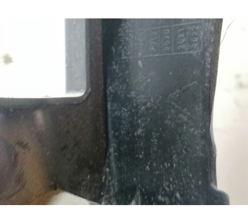 Кронштейн бампера задний правый