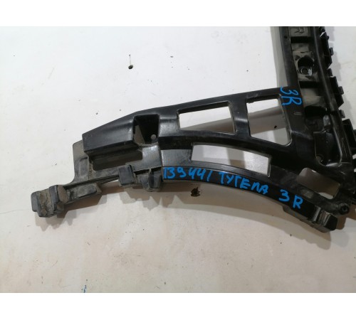 Кронштейн бампера задний правый