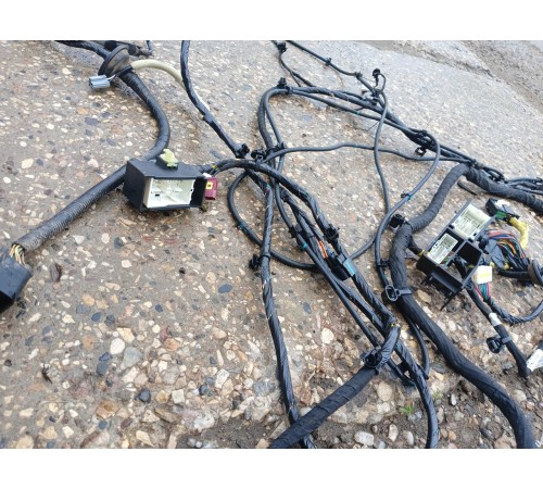 Электропроводка салонная