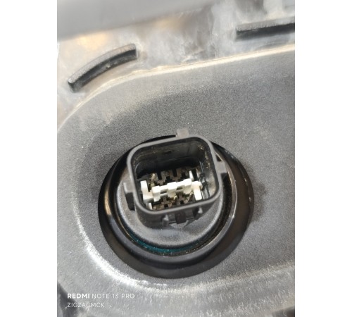 Фонарь задний внутренний левый