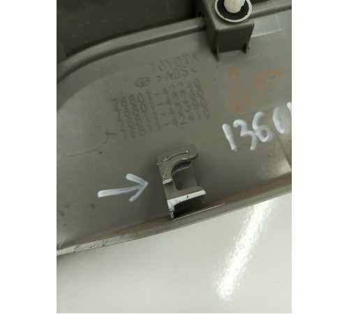 Накладка крышки багажника