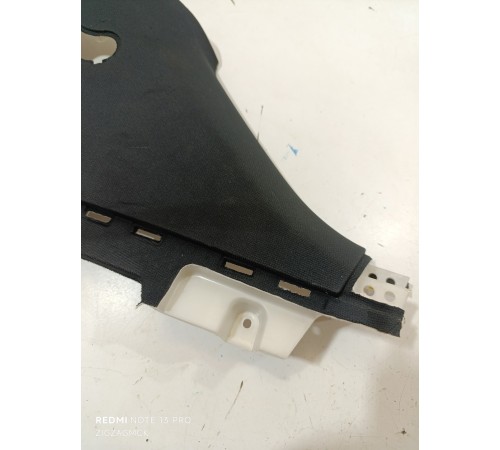 Обшивка задней стойки правая