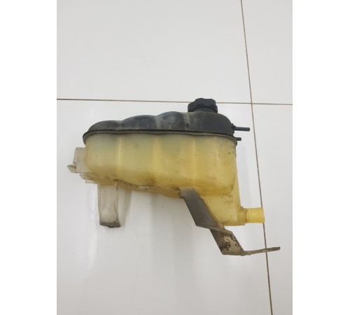 Бачок расширительный