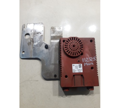 Преобразователь напряжения (трансформатор)