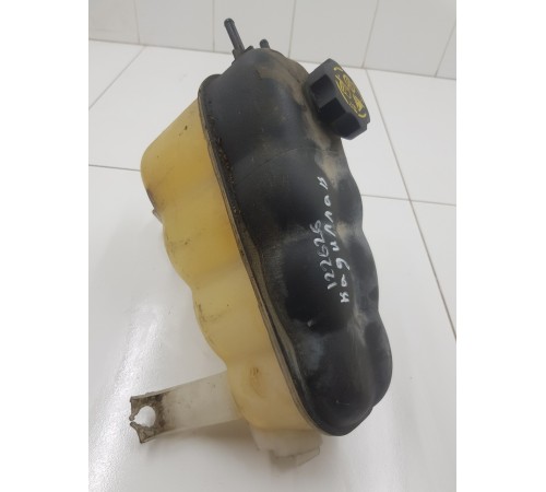 Бачок расширительный