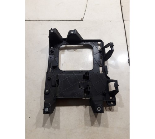 Кронштейн(крепление) блока управления задний правый