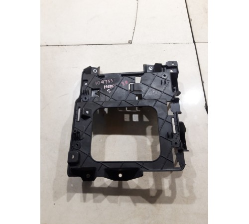 Кронштейн(крепление) блока управления задний правый