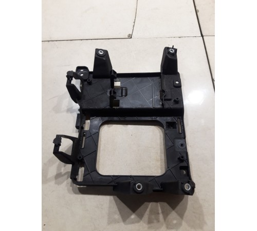 Кронштейн(крепление) блока управления задний правый