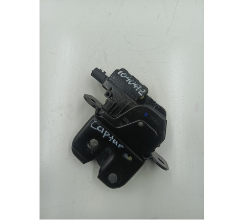 Замок двери крышки багажника