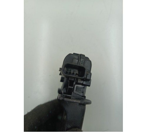 Замок двери крышки багажника