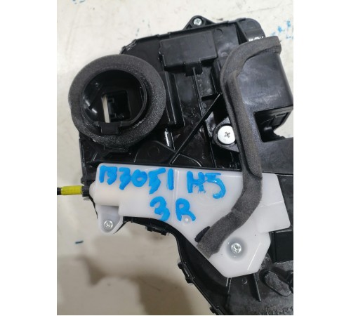 Замок двери задней правой 