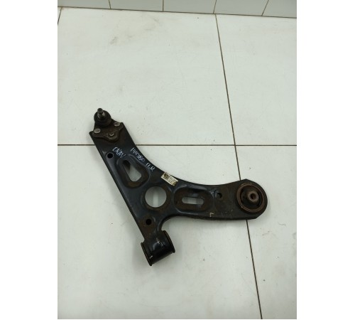 Рычаг подвески передний правый