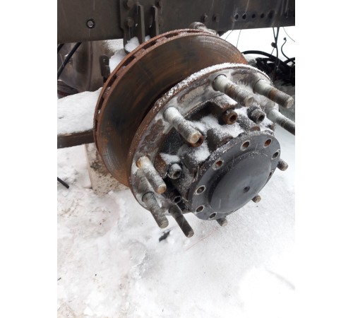 Ступица (задняя правая)