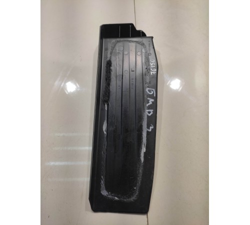 Упор(подставка) под левую ногу водителя