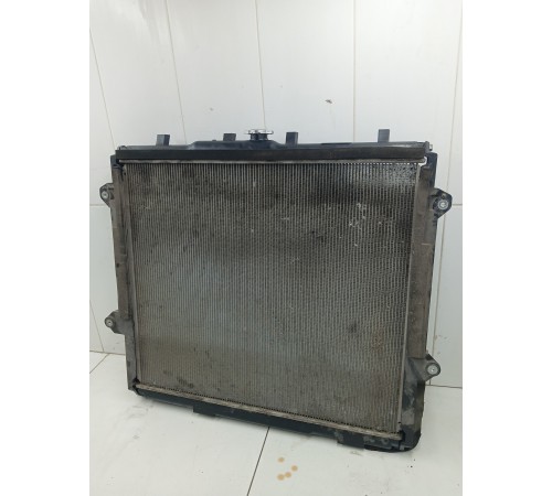 Радиатор охлаждения двигателя