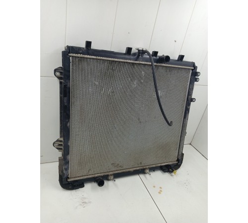 Радиатор охлаждения двигателя