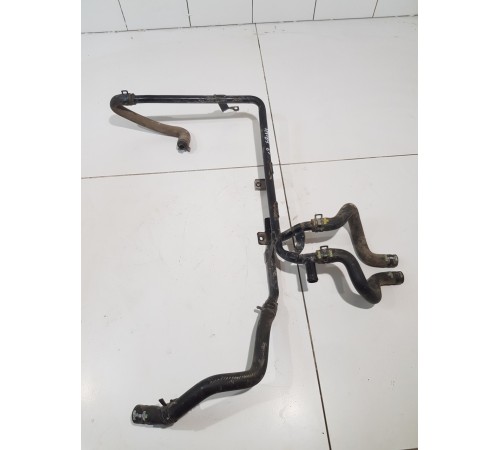 Патрубок системы охлаждения металический