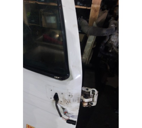 Дверь кабины правая в сборе