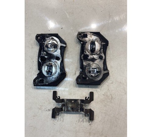 Колодки тормозные передние