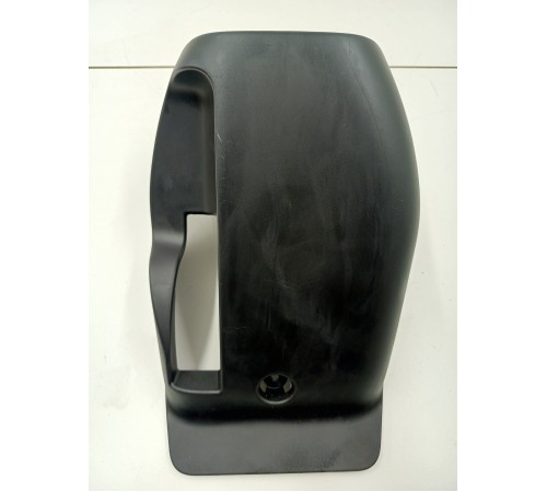 Кожух рулевой колонки нижний