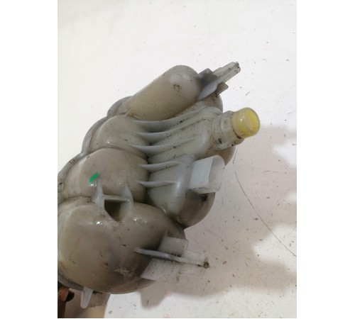 Бачок расширительный