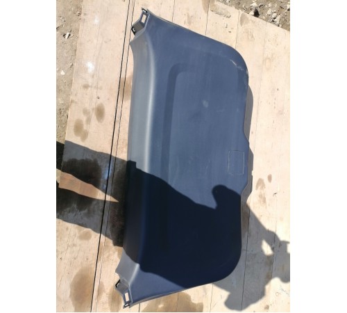 Обшивка двери багажника