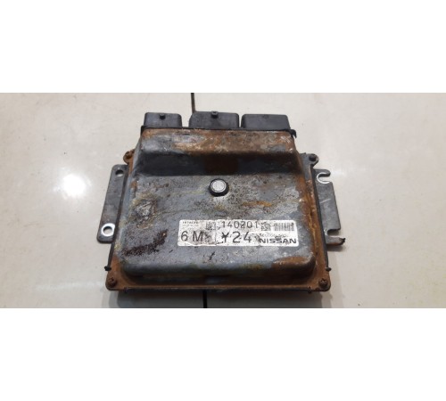 Блок управления двигателем