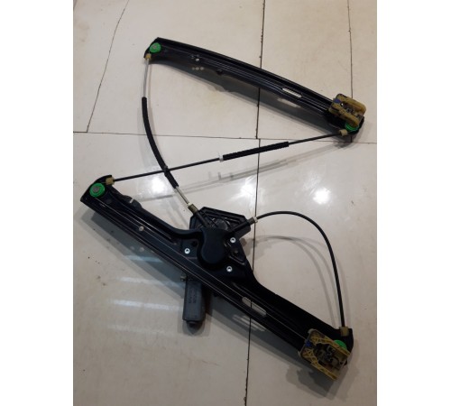 Стеклоподъемник (передний, левый)