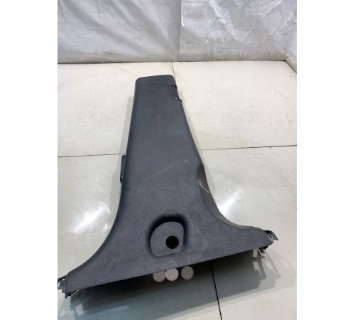 Обшивка стойки (передняя, правая)