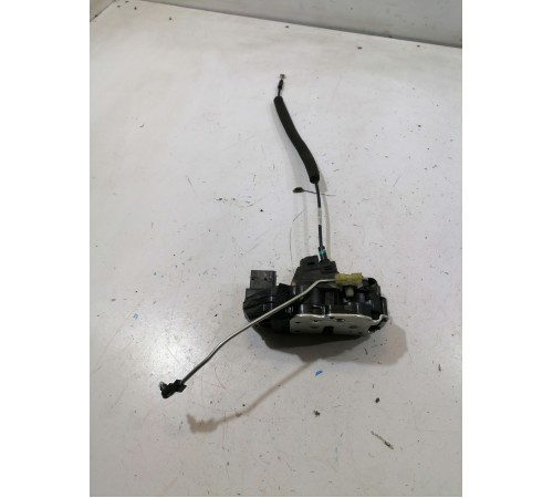 Замок двери передний правый