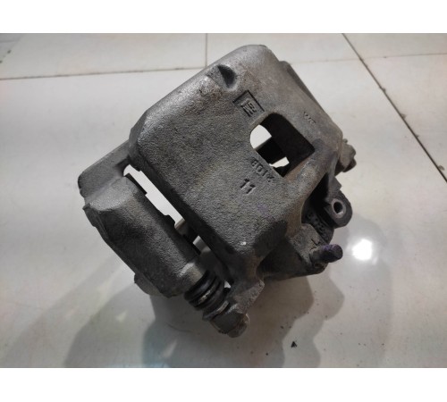 Суппорт (передний, левый)