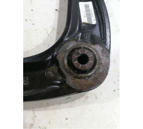 Рычаг подвески  передний левый