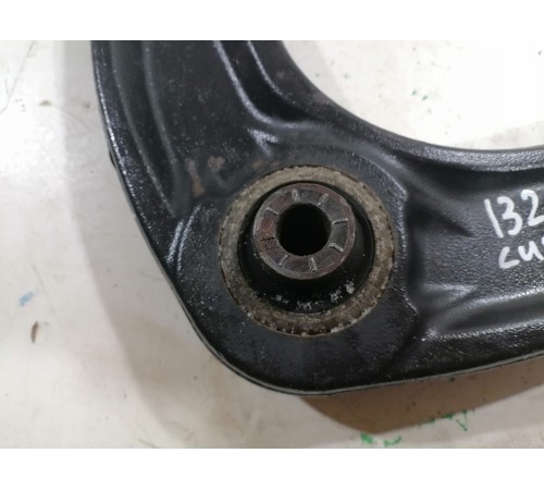 Рычаг подвески  передний левый