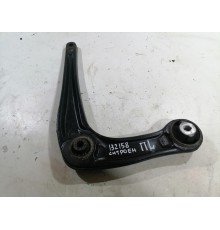 Рычаг подвески  передний левый